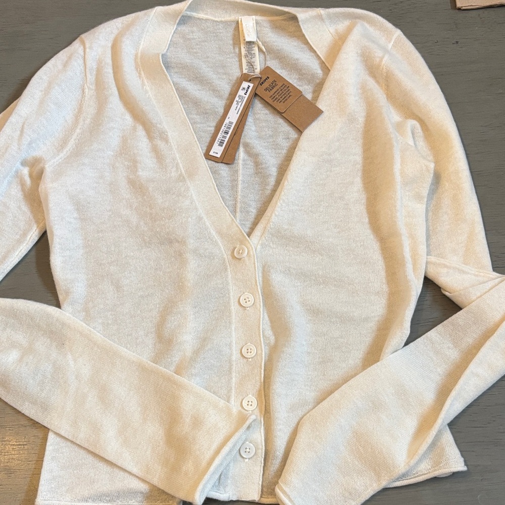 SKIMS Elegant Cashmere Cream Button-Up Cardigan